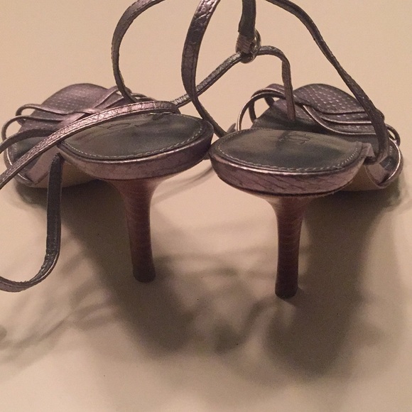 Loft Heels - Picture 2 of 5